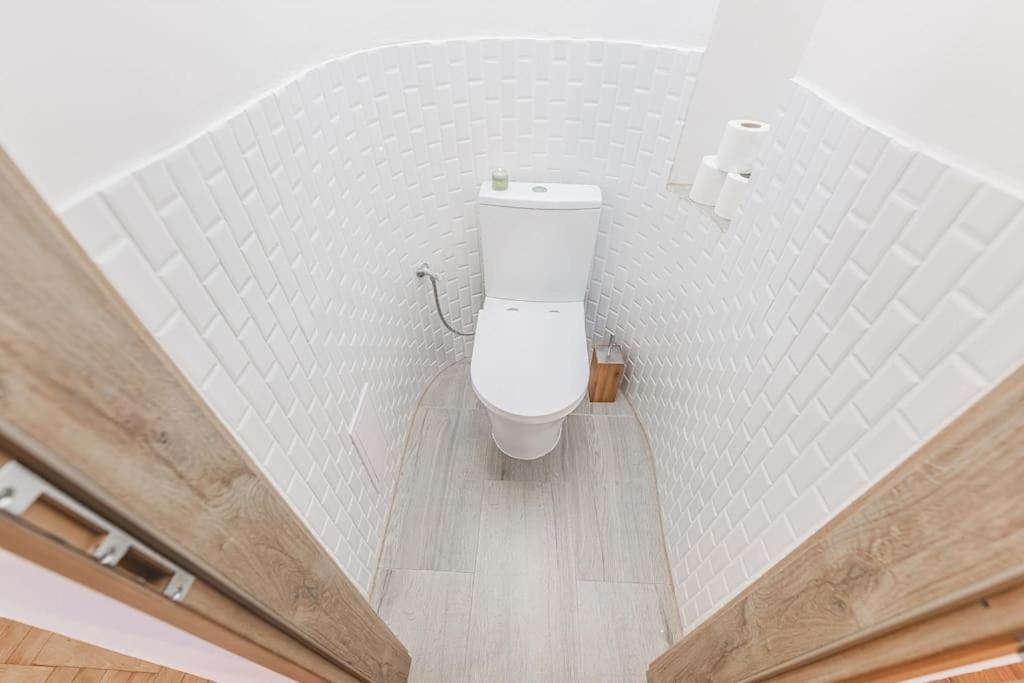 Carolina'S Yoga Apartment Hradec Králové Eksteriør bilde